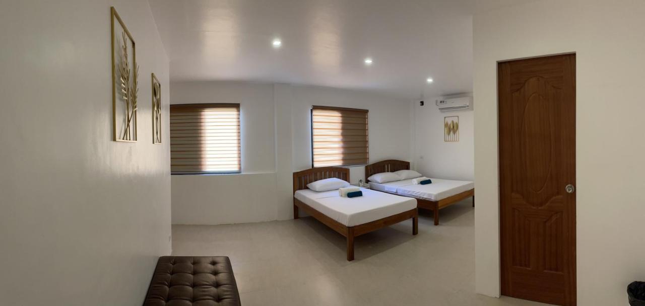 Kasamigos Guesthouse With Fast Internet Puerto Princesa Екстер'єр фото