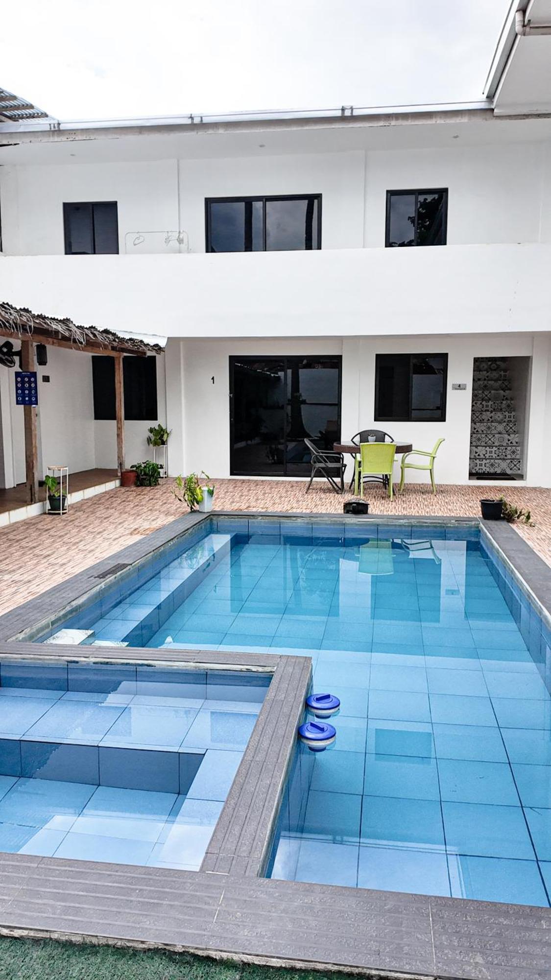 Kasamigos Guesthouse With Fast Internet Puerto Princesa Екстер'єр фото