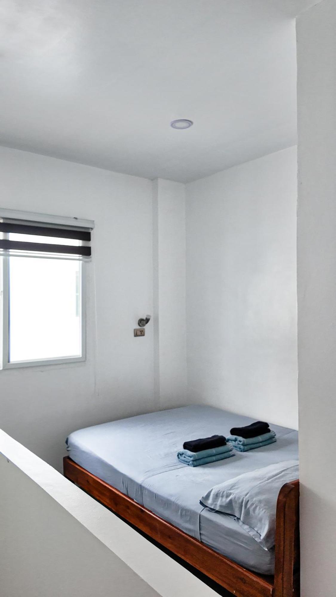Kasamigos Guesthouse With Fast Internet Puerto Princesa Екстер'єр фото